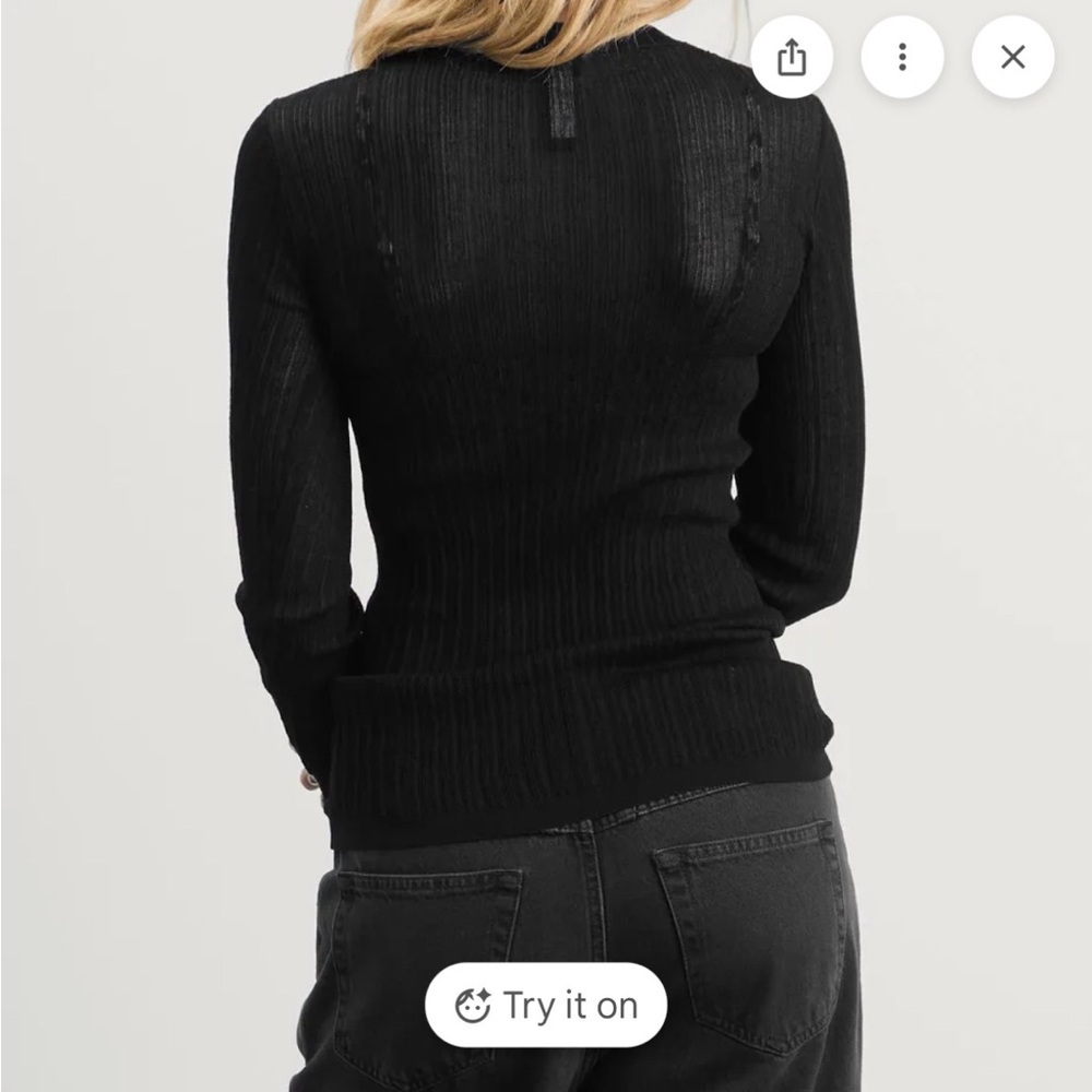 SKIMS SHEER KNIT
LONG SLEEVE HENLEY Long sleeve top ONYX Medium - Picture 10 of 16